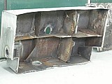 exakte Reproduktion eines SS90 Benzintankes mit verbleitem Blech und vernieteten, verlteten Fittings